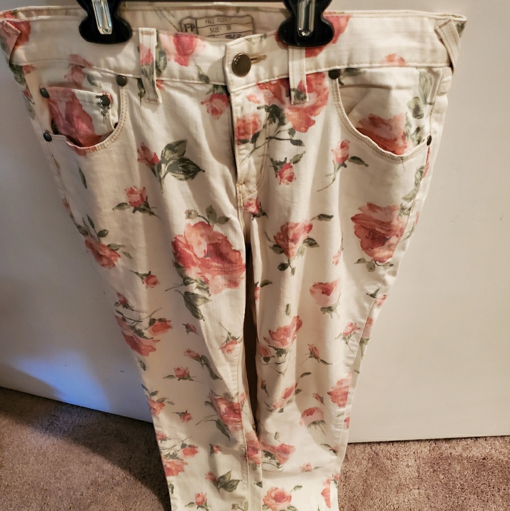 Flowered Free People skinny Jeans